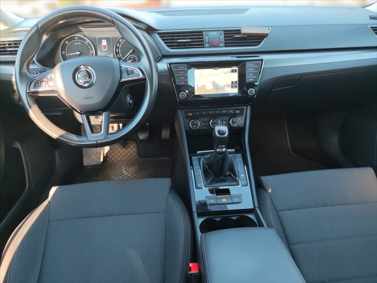 Škoda Superb