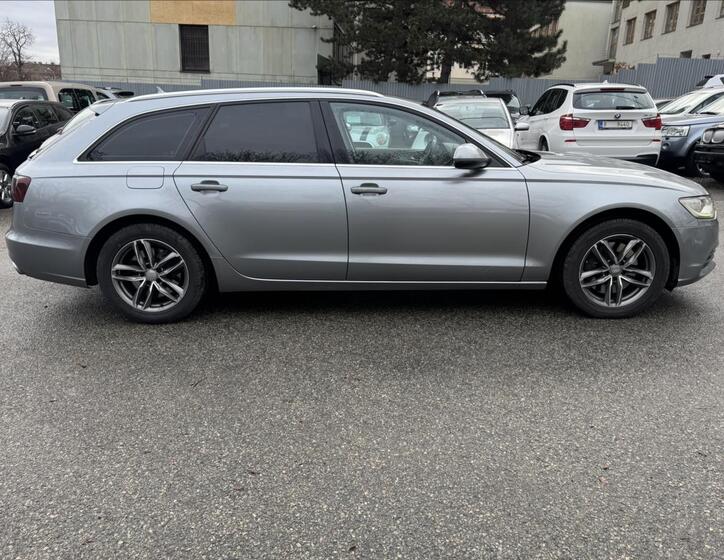 Audi A6 8
