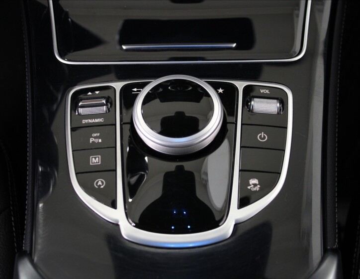 Mercedes-Benz GLC 14
