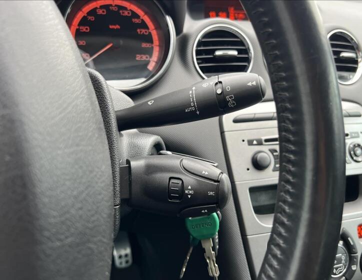 Peugeot 308 23