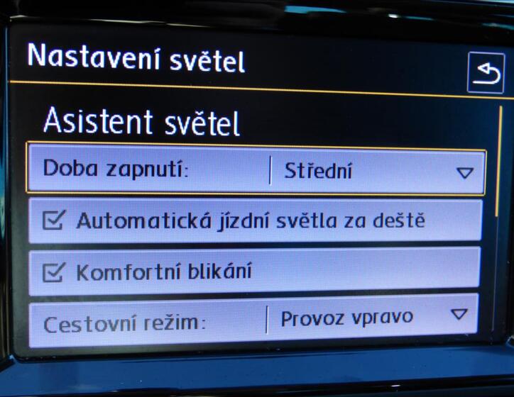 Volkswagen Golf 46