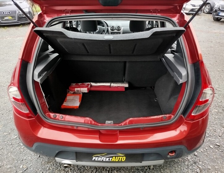 Dacia Sandero 29