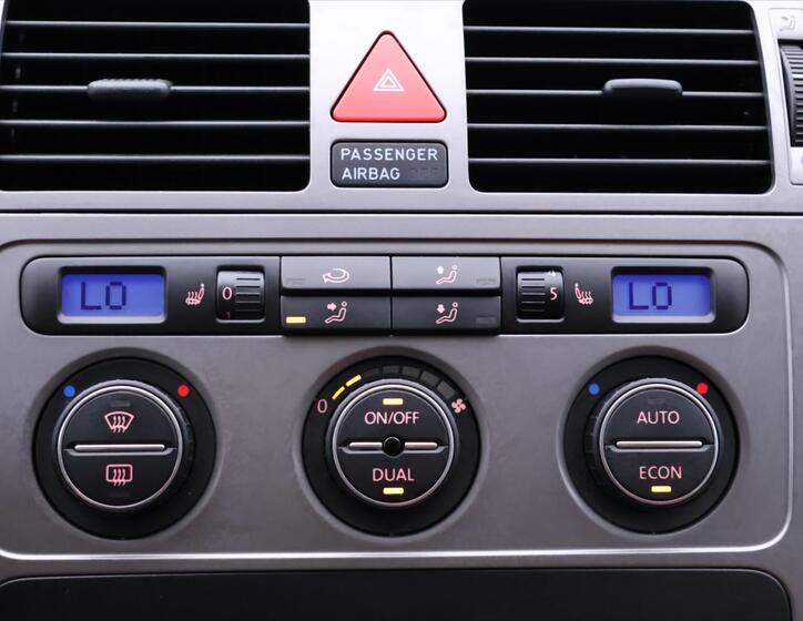 Volkswagen Touran 23