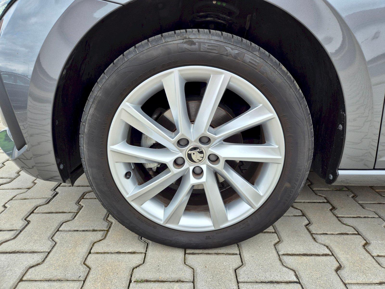 Škoda Scala