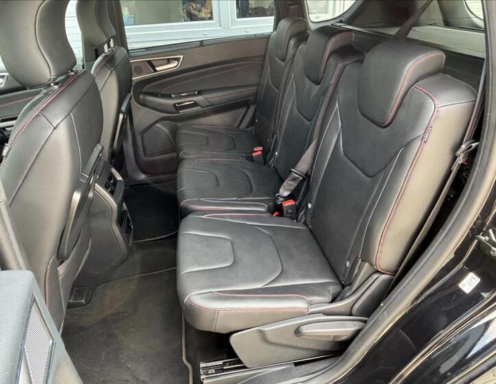 Ford S-MAX 17