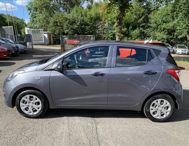 Hyundai i10 8