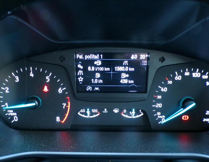 Ford Focus 9