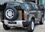 Land Rover Defender 4