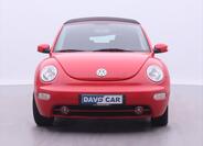 Volkswagen New Beetle 2