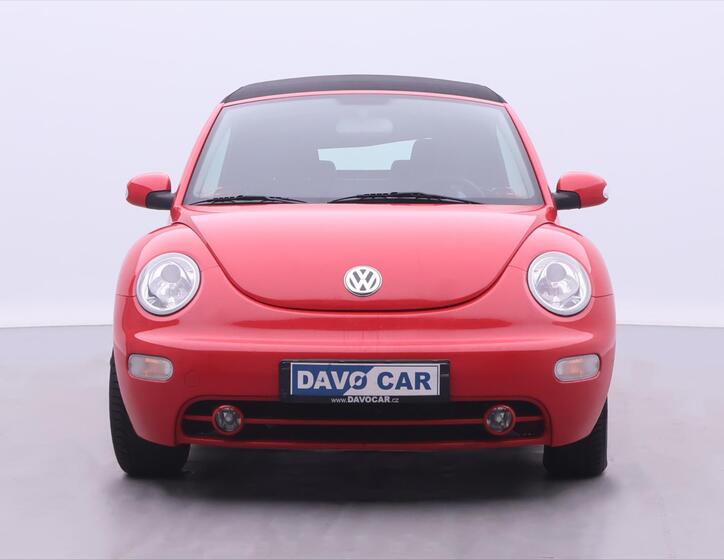 Volkswagen New Beetle 2