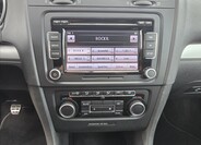 Volkswagen Golf 24
