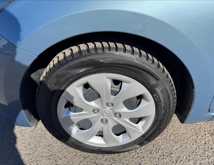 Hyundai i20 22