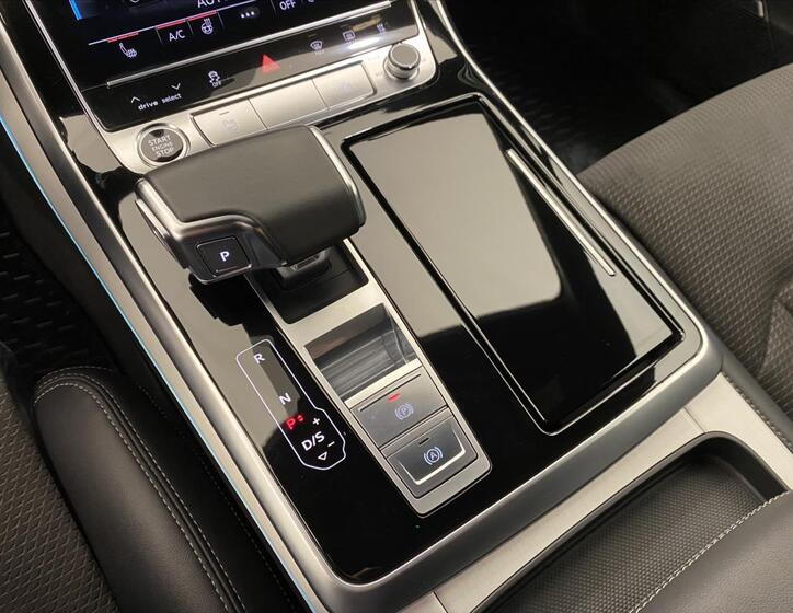 Audi Q7 20