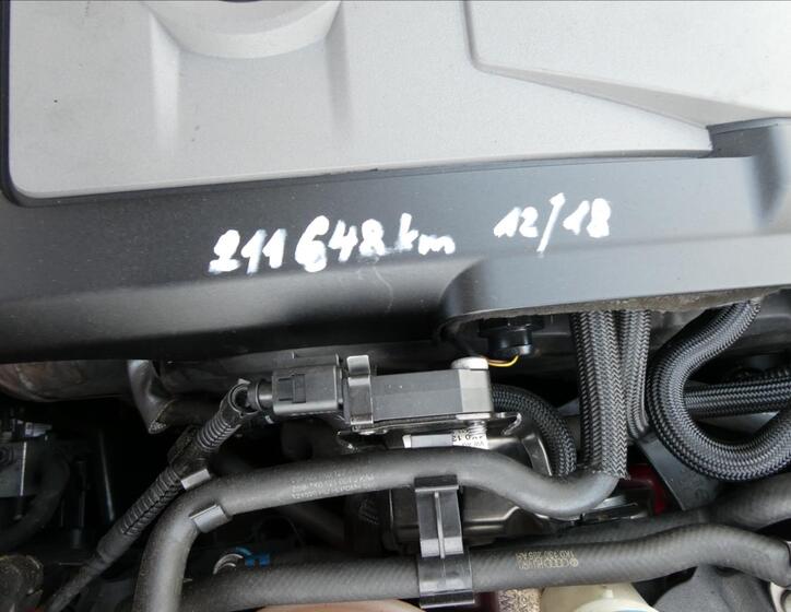 Volkswagen Golf 36