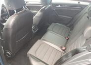 Volkswagen Golf 10