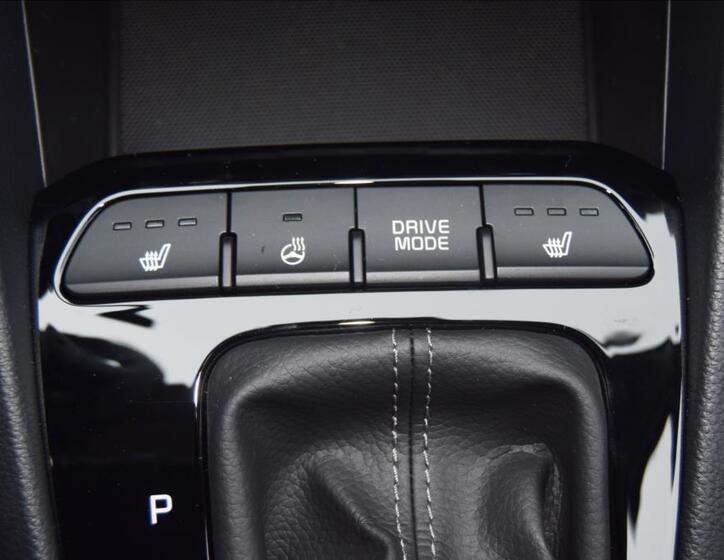 KIA Stonic 8