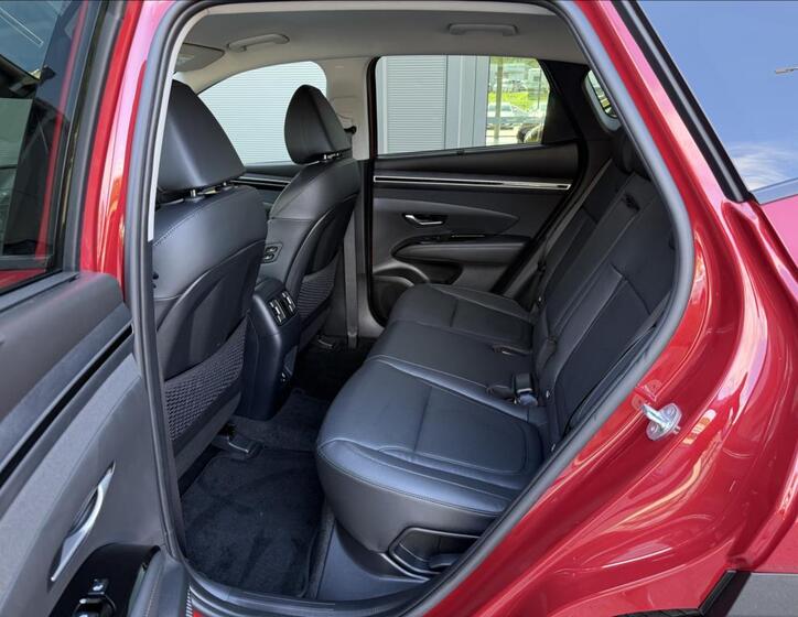 Hyundai Tucson 12