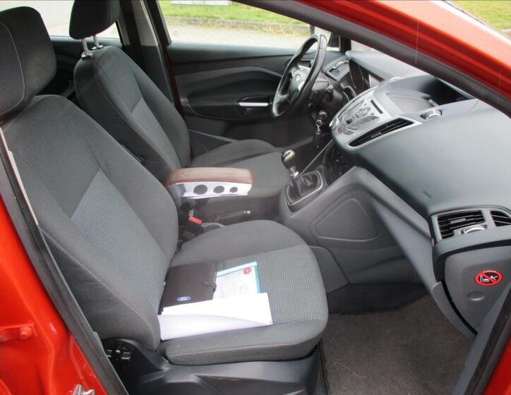Ford C-MAX 12
