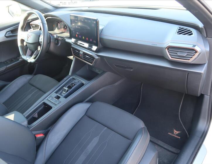 Cupra Formentor 16