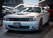 Dodge Challenger 1