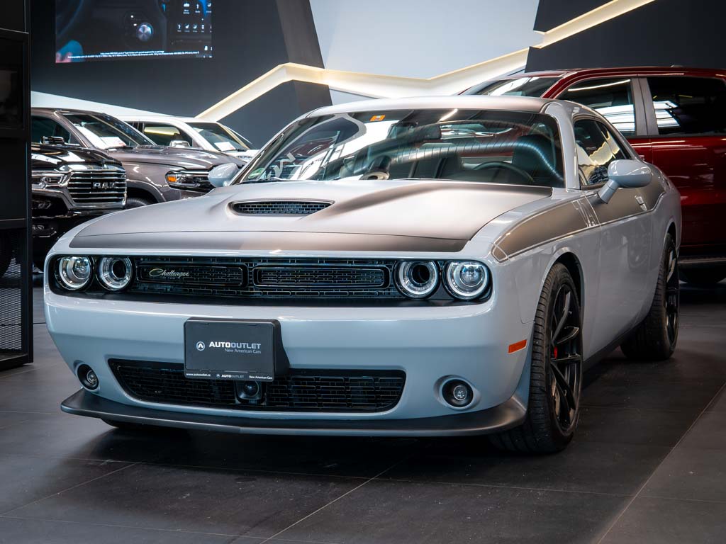 Dodge Challenger