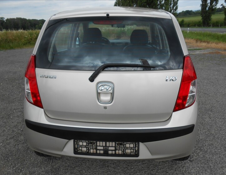 Hyundai i10 22