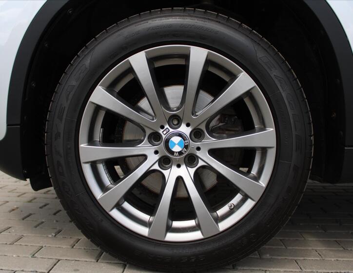 BMW X6 10