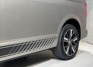 Volkswagen Multivan 8