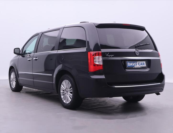 Lancia Voyager 5
