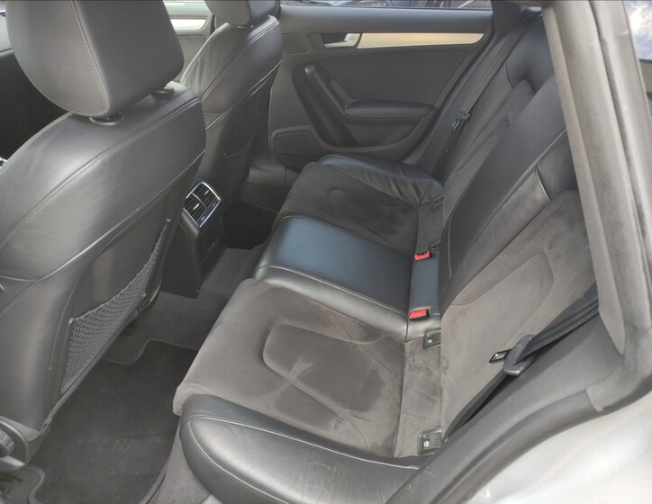 Audi A5 8