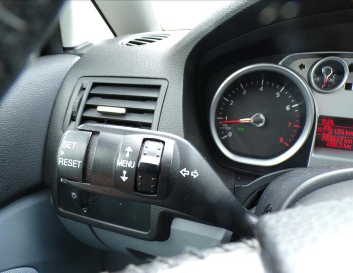 Ford C-MAX 11