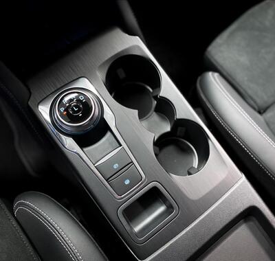 Ford Kuga 9