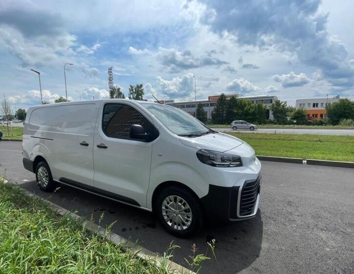 Toyota ProAce 10