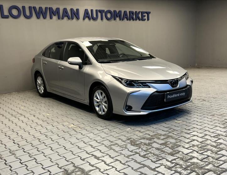 Toyota Corolla 12