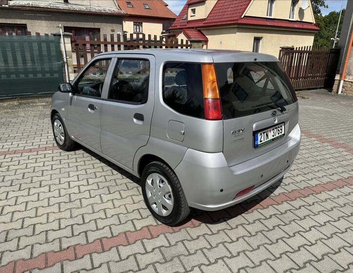 Subaru Justy 7