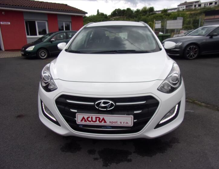 Hyundai i30 8
