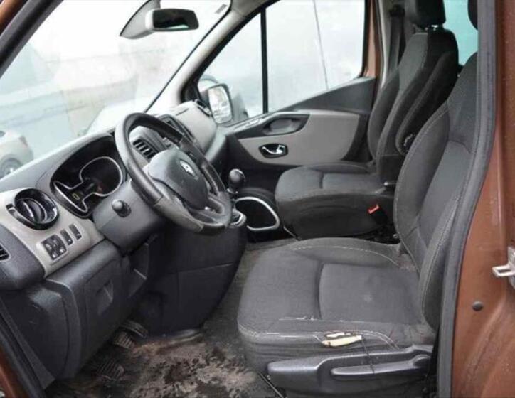 Renault Trafic 28