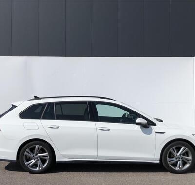 Volkswagen Golf 10
