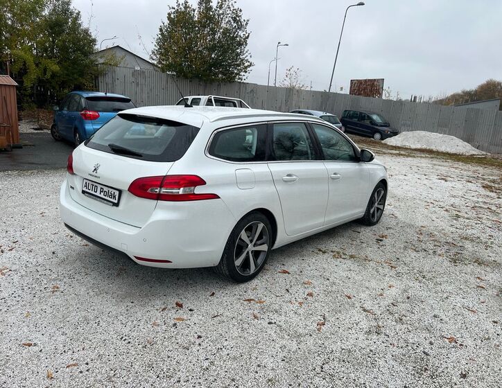 Peugeot 308 13