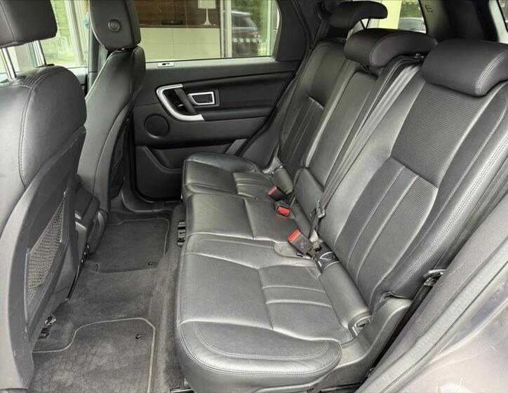 Land Rover Discovery Sport 21