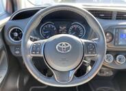 Toyota Yaris 15