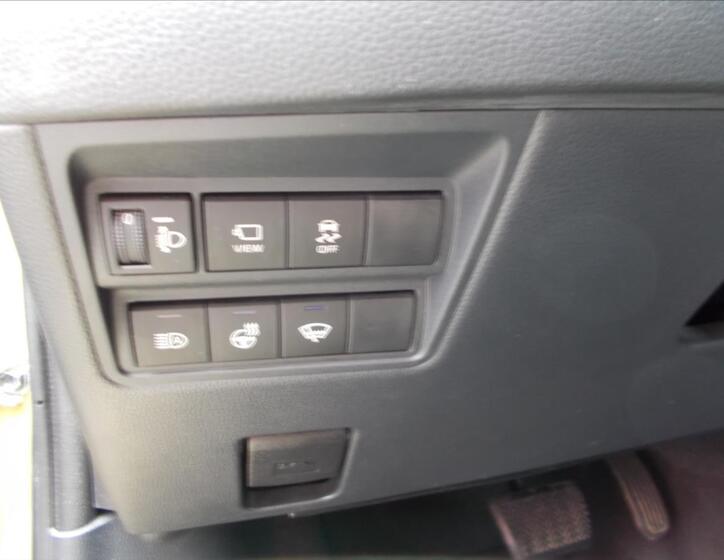 Toyota Yaris 29