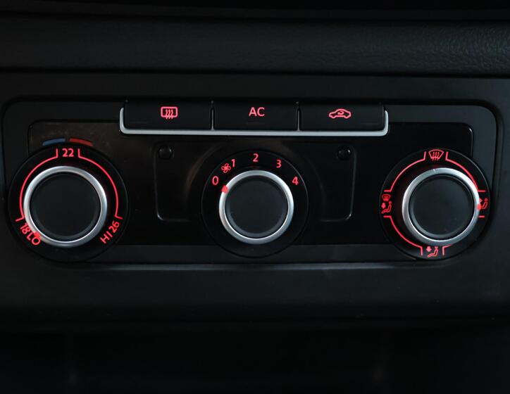 Volkswagen Amarok 24