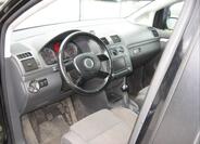 Volkswagen Touran 13