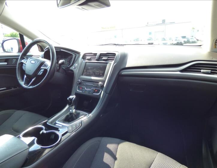 Ford Mondeo 48
