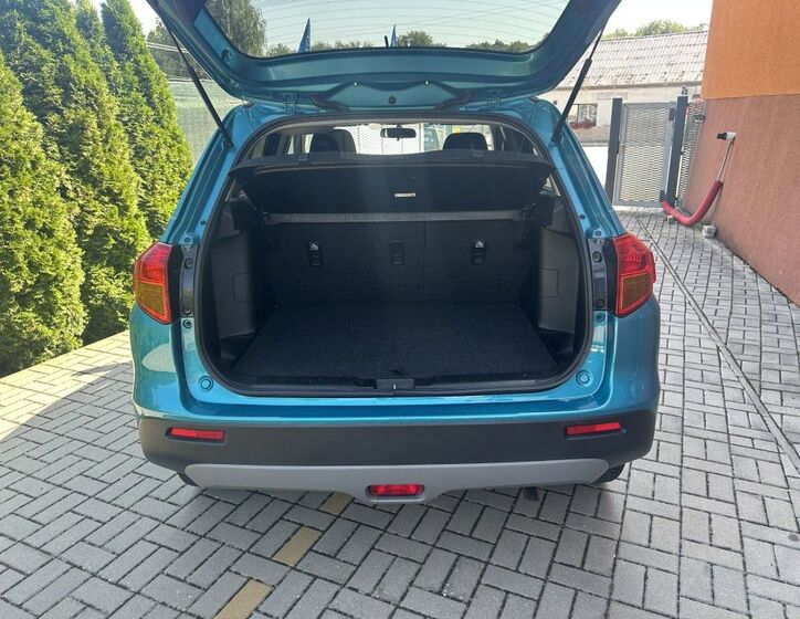 Suzuki Vitara 5