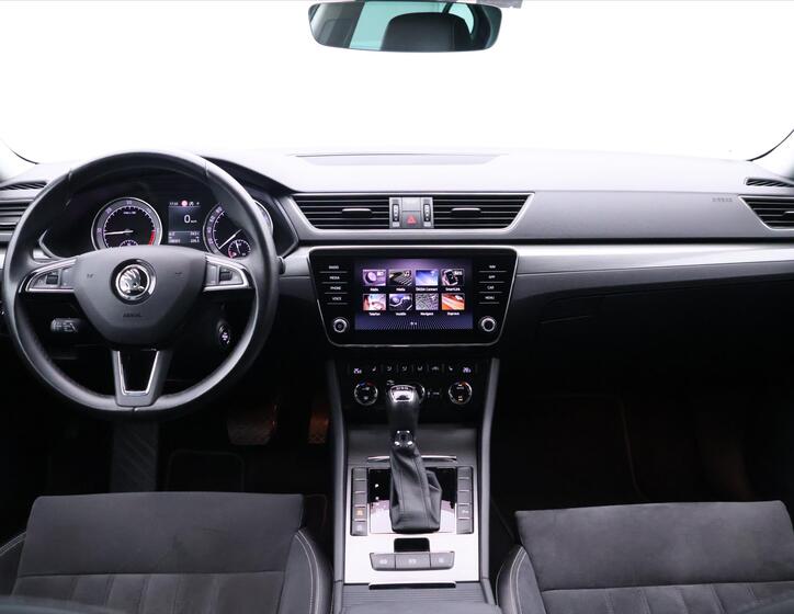 Škoda Superb 35