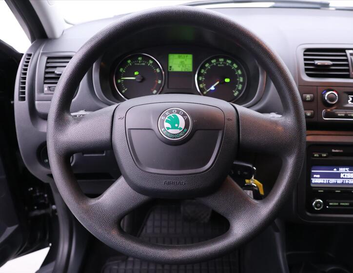 Škoda Fabia 19