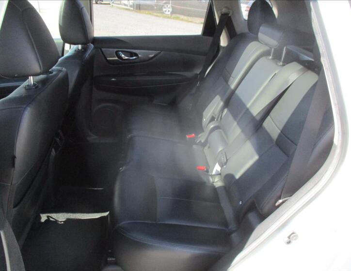 Nissan X-Trail 8