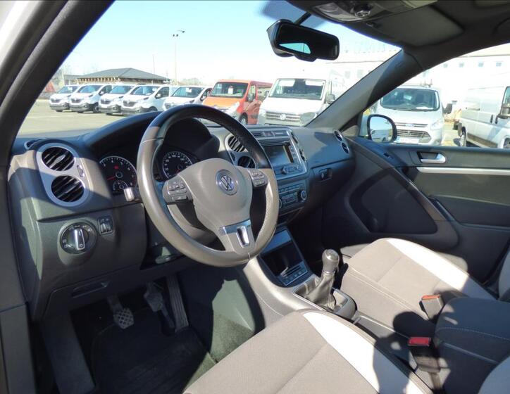Volkswagen Tiguan 13